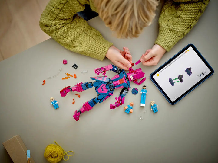 LEGO® Marvel Fantastic Four vs. Galactus Construction Figure