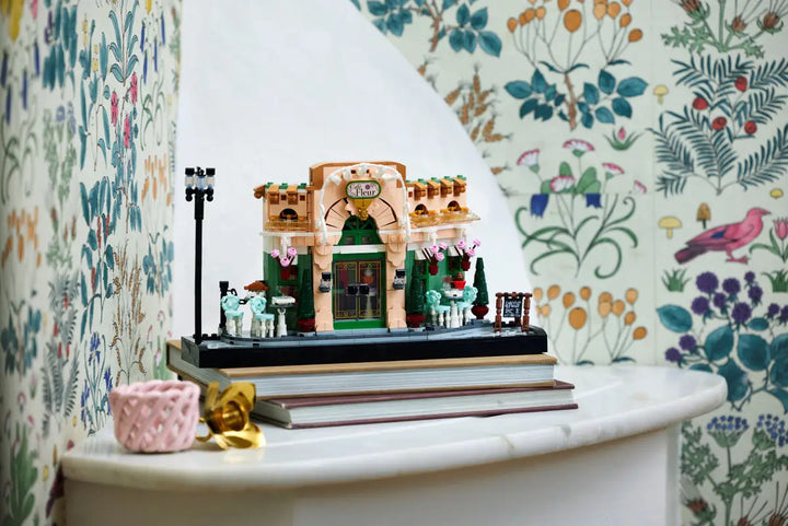 Lego® Icons French Café