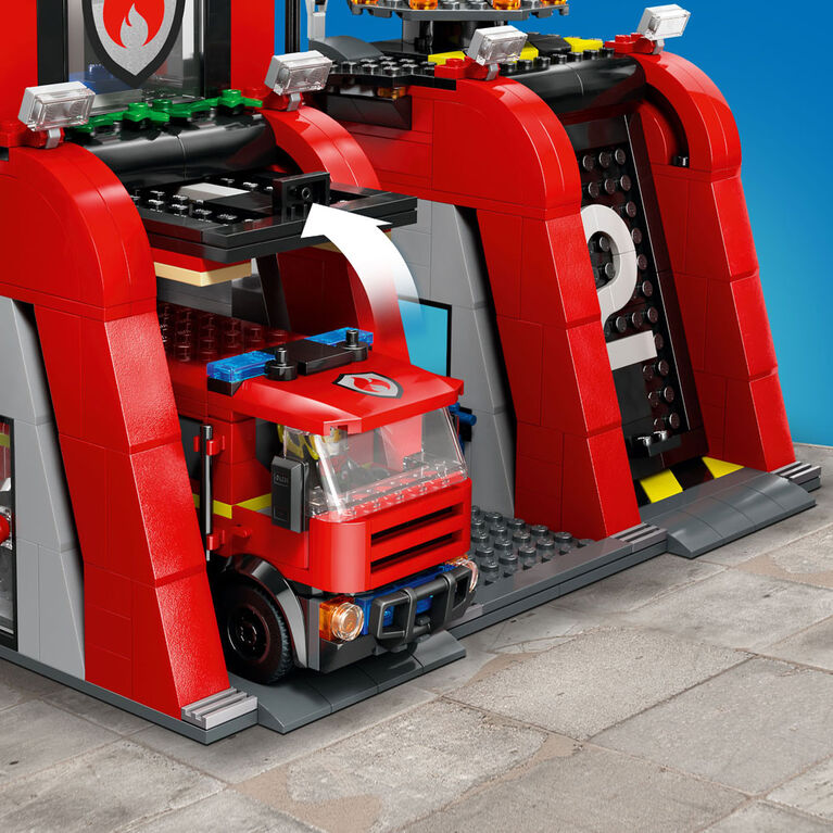 Lego City Fire Station With Fire Truck