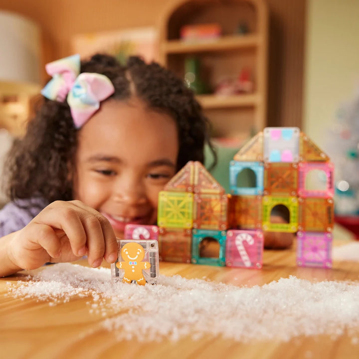 Magna-Tiles MicroMAGS 24 Piece Gingerbread House Travel Set