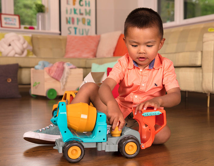 Battat Cement Mixer Truck