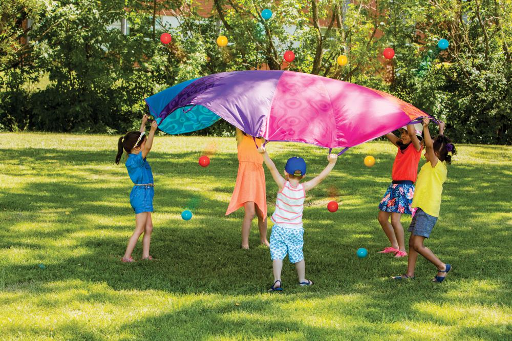 B.Active - Woo-Hue Parachute &amp; 15 Balls