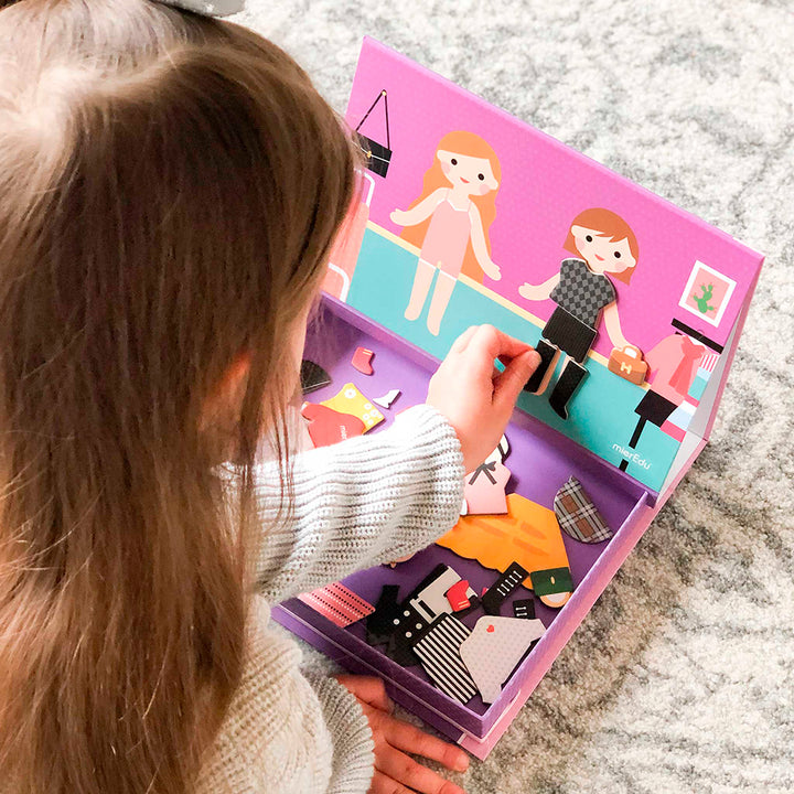 MierEdu - Magnetic Art Case - Dress Up