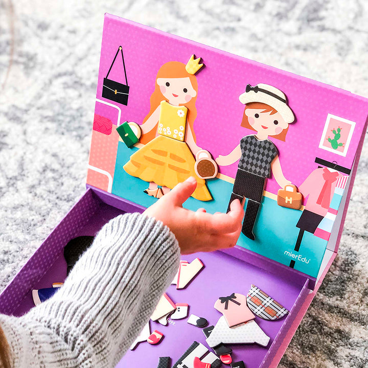 MierEdu - Magnetic Art Case - Dress Up