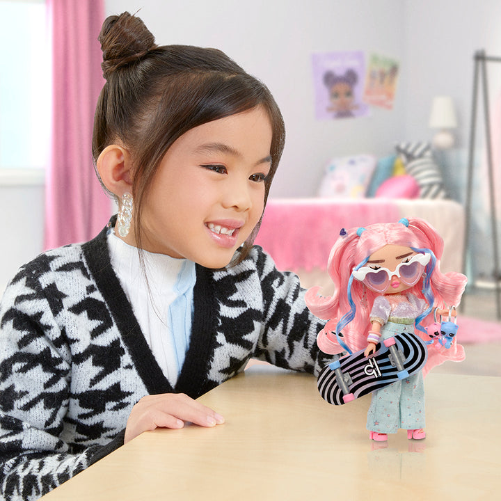 L.O.L. Surprise Tweens Fashion Doll: Flora