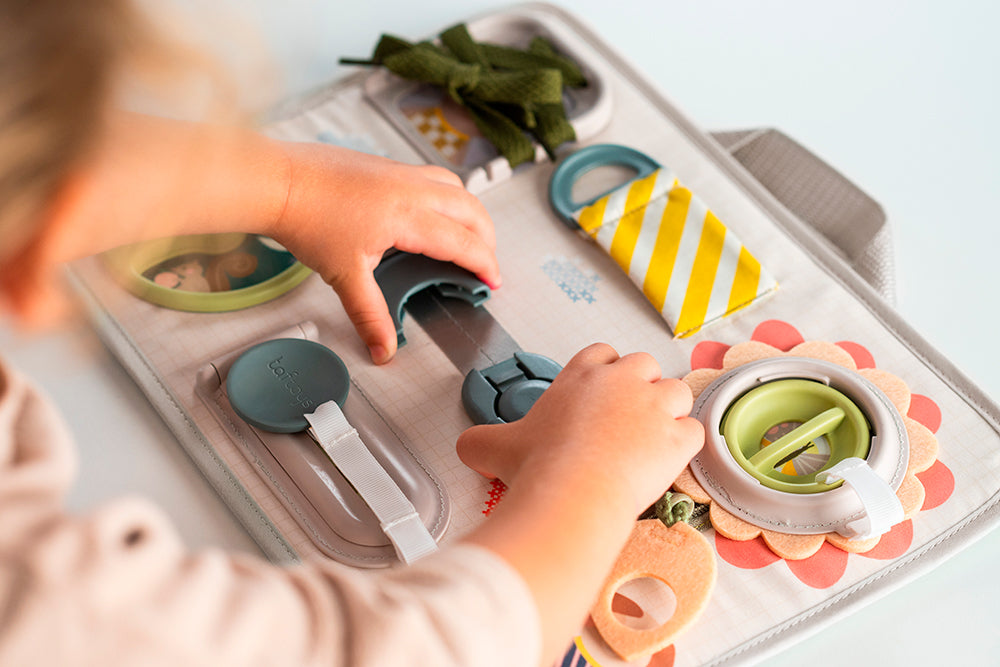 Taf Toys Snap 'N Learn Board