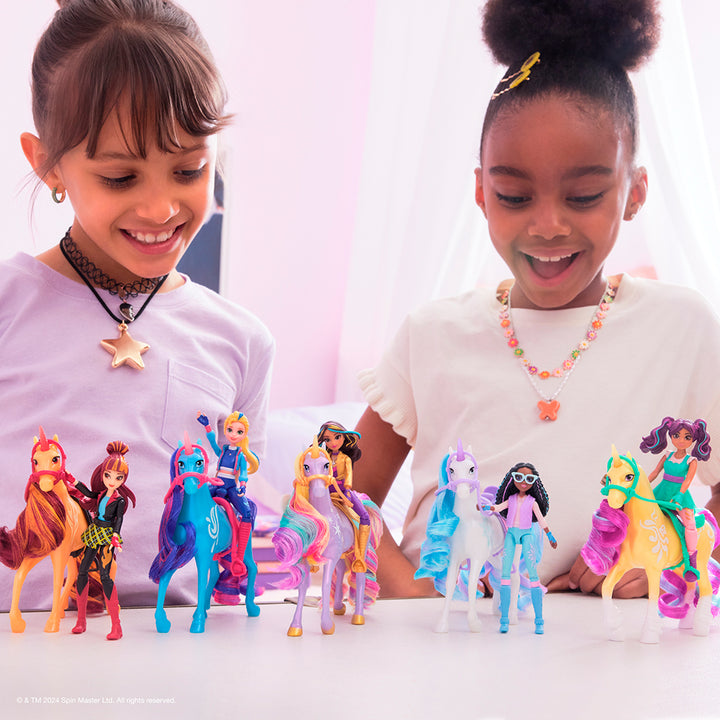 Unicorn Academy Small Doll Sophia & Light Magic Wildstar