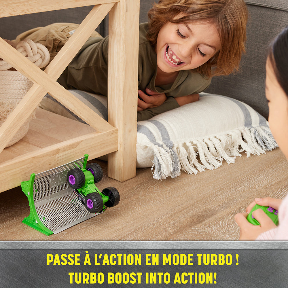Monster Jam 1:64 Monster Truck Grave Digger Remote Control