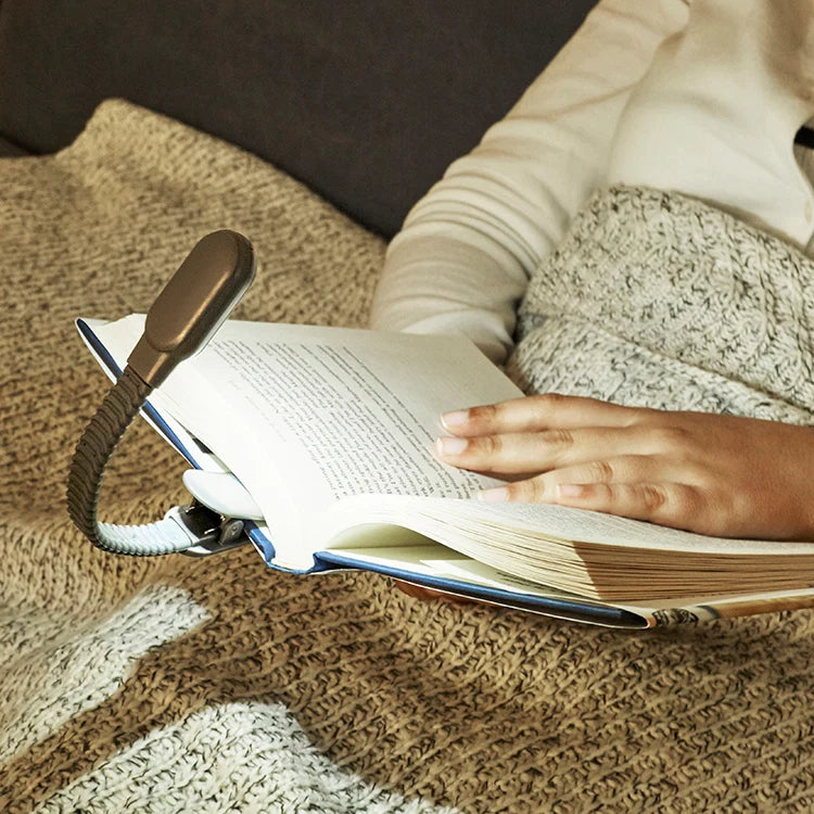 Rechargable Clip Black Book Light