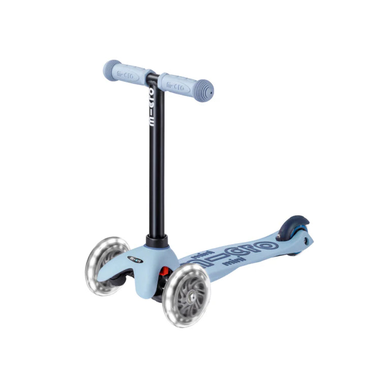 Micro Rock &amp; Go LED Ocean Slate Scooter