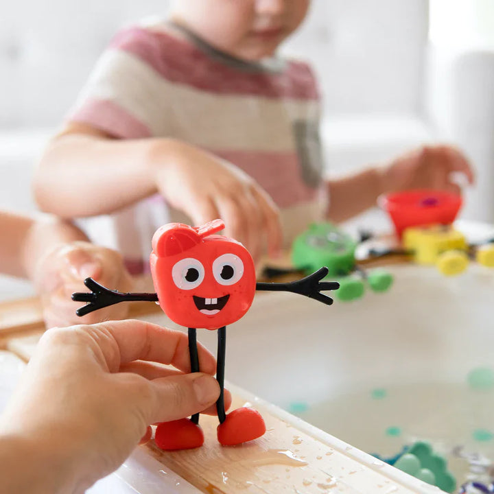 Glo Pals: Sammy Water-activated Light-up Sensory Toy