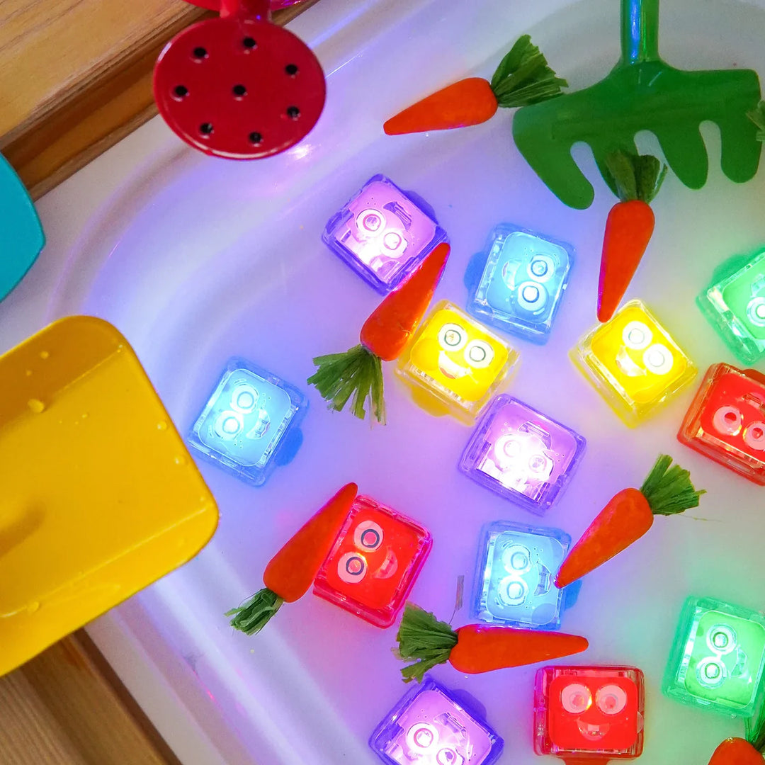 Glo Pals Light Up Cubes Assortment