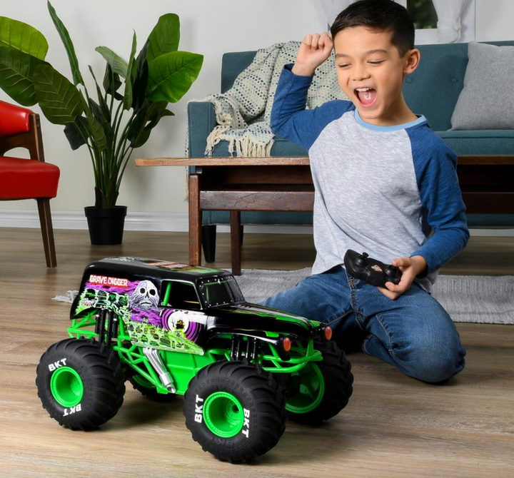 Monster Jam Remote Control Truck 1:15 Scale Assorted