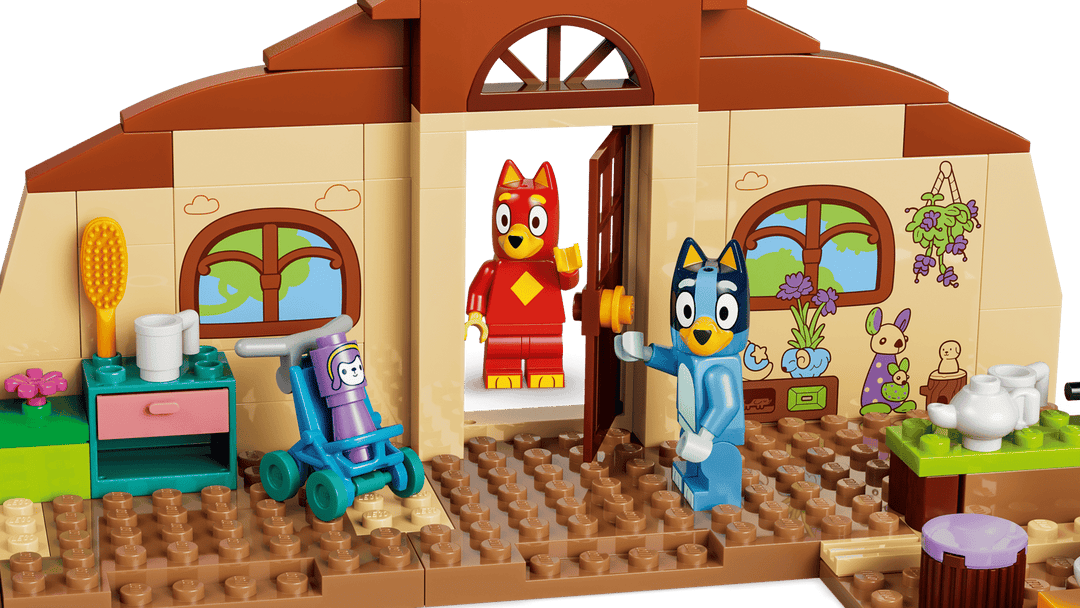 Lego® Bluey School with Rusty and Bluey
