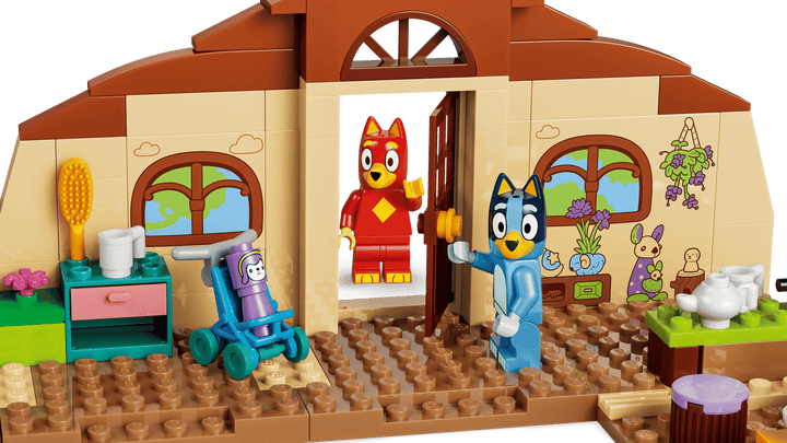 Lego® Bluey School with Rusty and Bluey