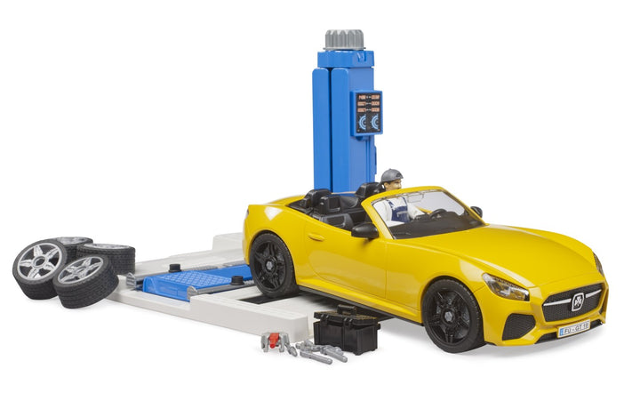bworld Car Service Centre + BRUDER Roadster