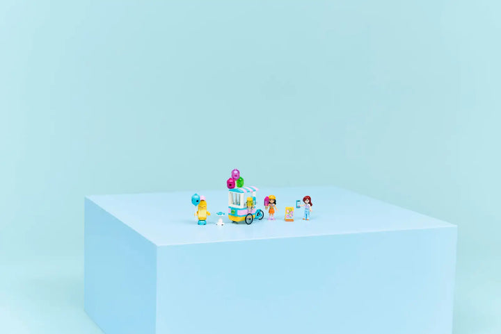 Lego® Friends Ice Cream &amp; Balloon Stand