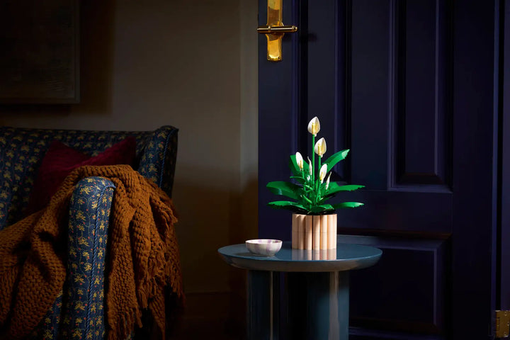 LEGO® Botanicals Peace Lily