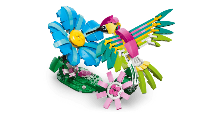 LEGO® Creator 3 in 1 Wild Animals: Colorful Hummingbird