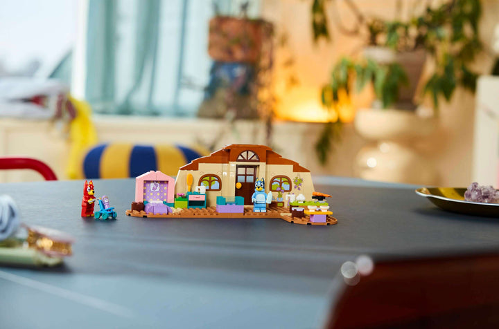 Lego® Bluey School with Rusty and Bluey