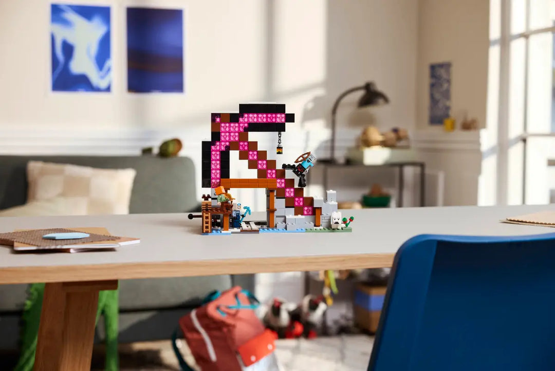 LEGO® Minecraft® The Pickaxe Mine