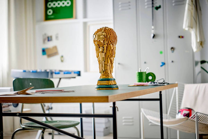 LEGO® Editions FIFA World Cup™ Official Trophy