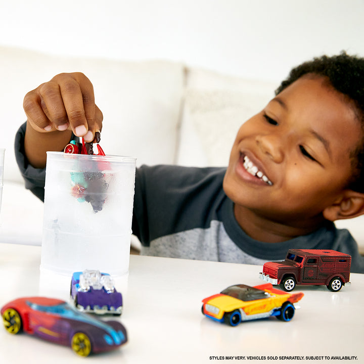 Hot Wheels - 1:64 Colour Shifters Vehicle, Assortment