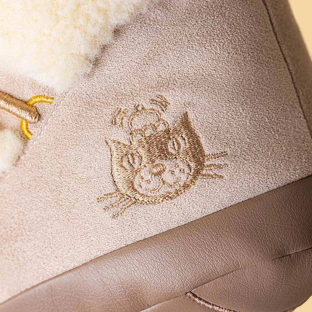 Jellycat Amuseables Perta Snow Boot - LIMIT OF ONE PER CUSTOMER