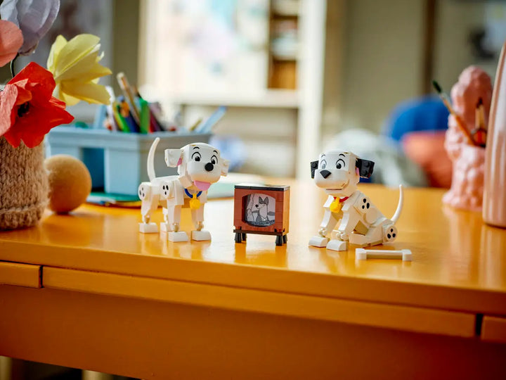 LEGO® Disney Lucky & Penny 101 Dalmatians Puppies