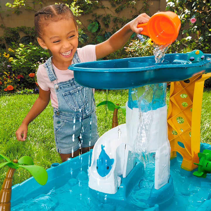 Little Tikes Island Waterfall Water Table