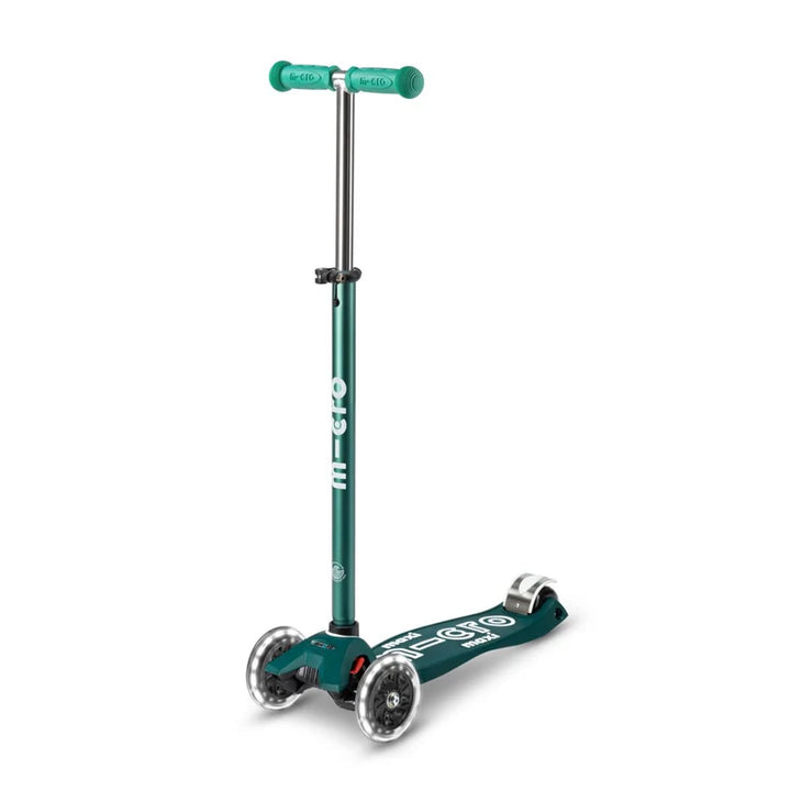 Micro Maxi Deluxe LED Scooter