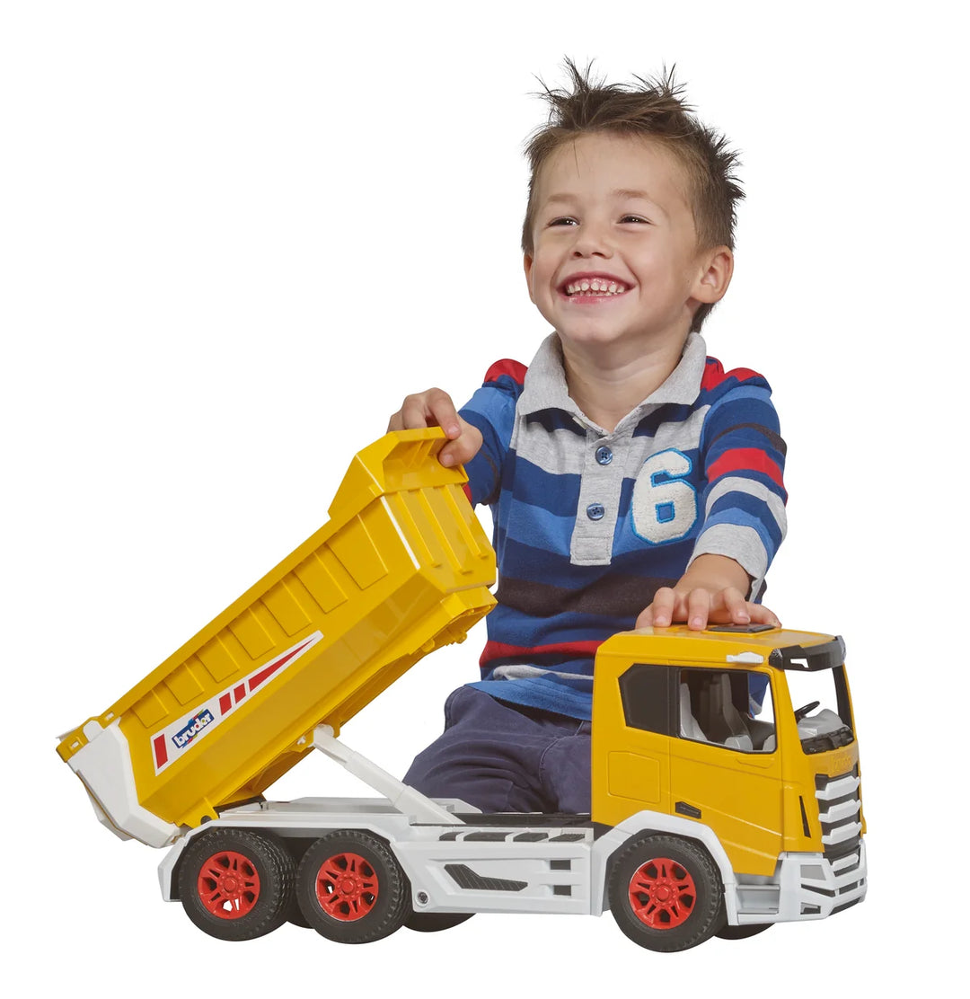 Bruder Roadmax Dump Truck