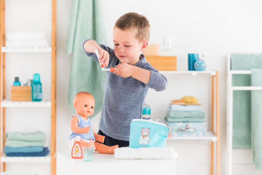 Corolle top baby accessories