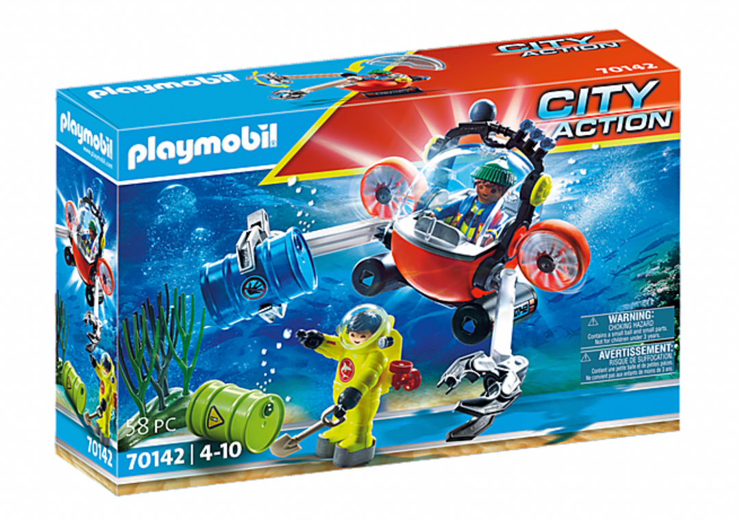 Playmobil shark diver sales