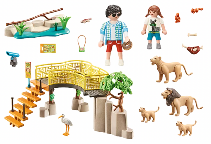 Playmobil Family Fun Outdoor Lion Enclosure