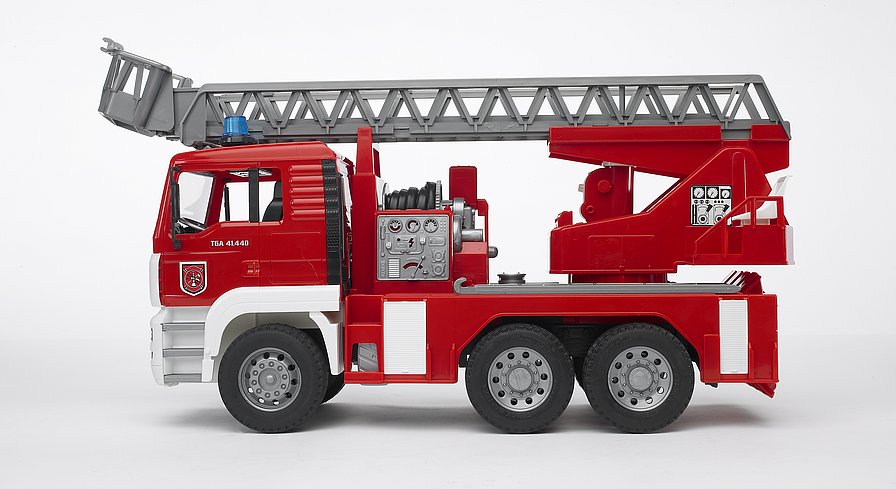 MAN TGA Fire Engine with Selwing Ladder