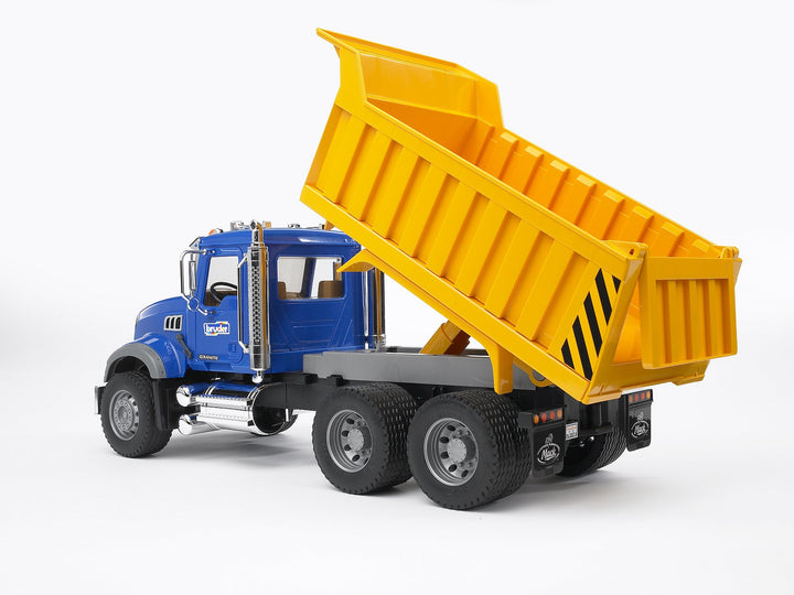 MACK Granite Tip Up Dump Truck