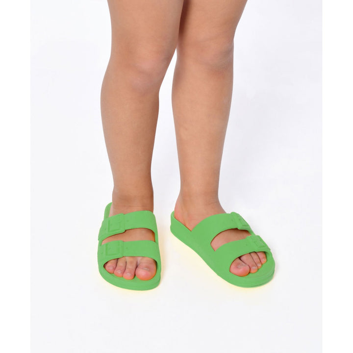 Cacatoes Bahia - Green Fluo Scented Sandals - Baby